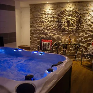 Logis Aux Berges De L'aveyron Hotel Onet-le-Chateau